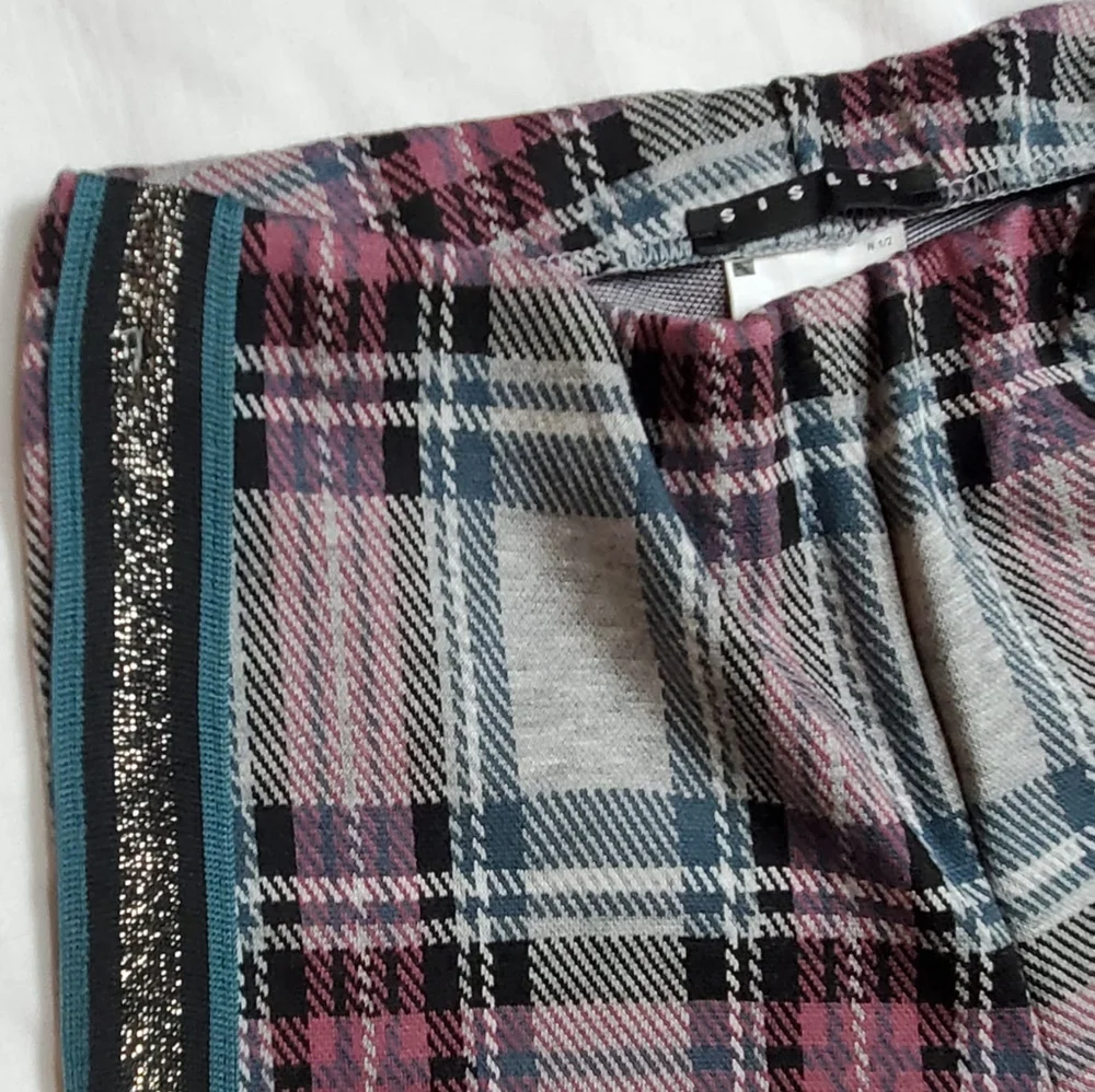 NWOT Sisley checkered jeggings